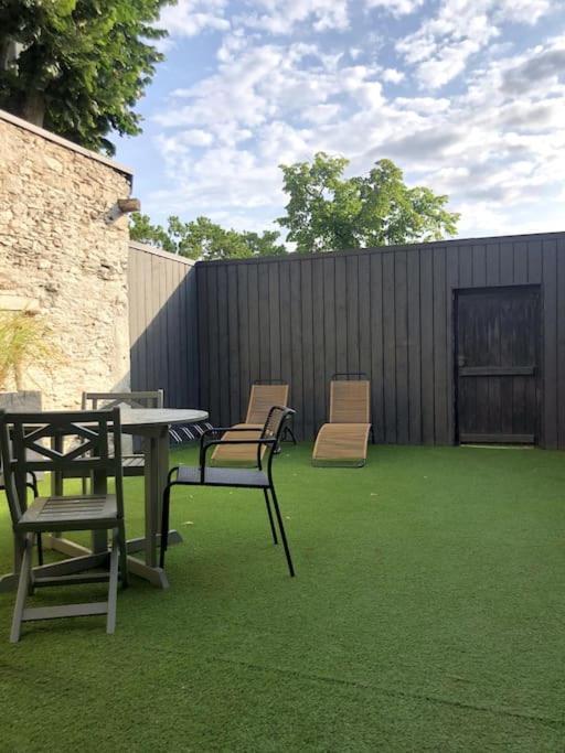 Le 20 La Loire Maison De Bord De Loire Chalonnes-sur-Loire Екстериор снимка